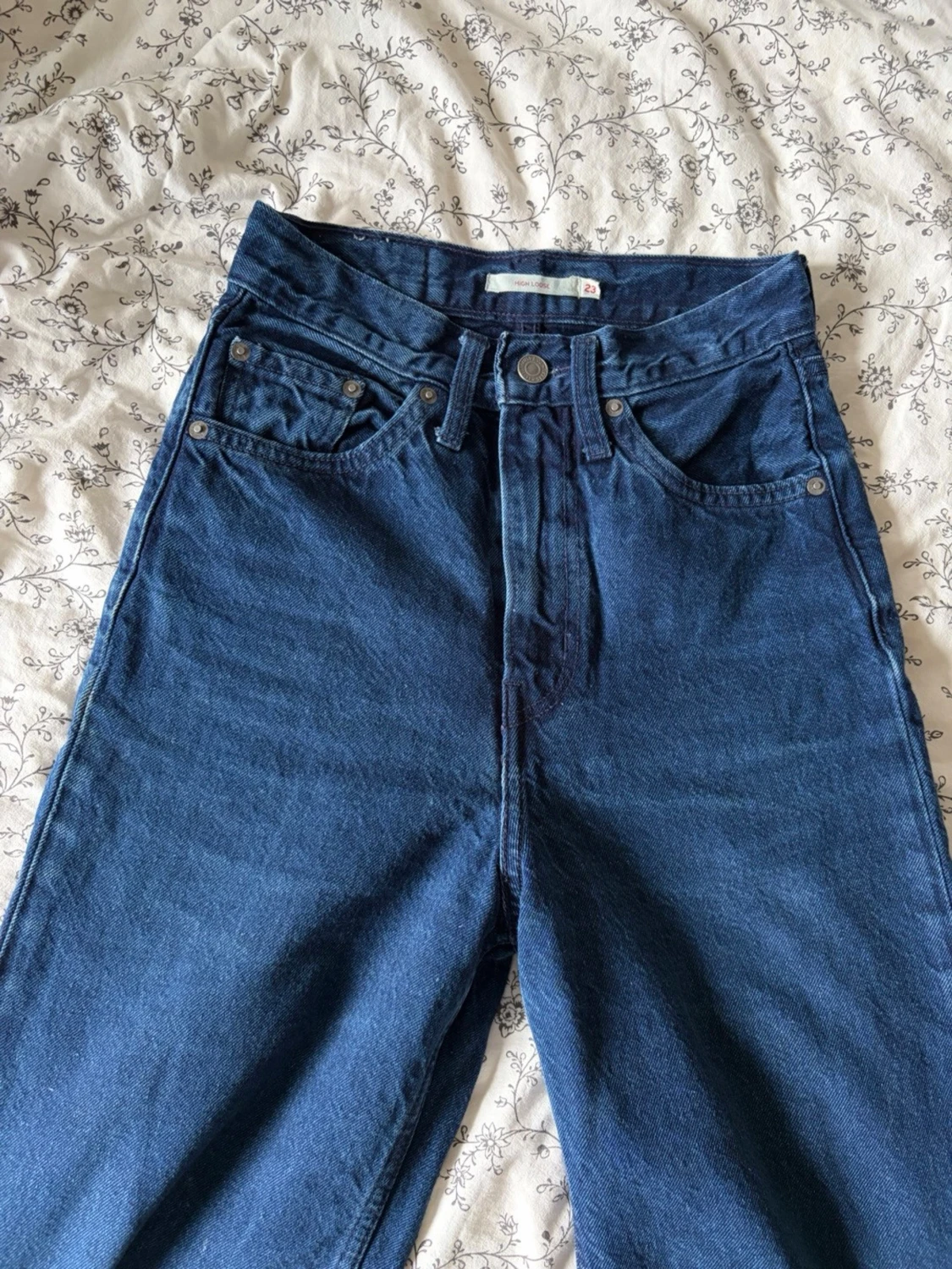 Levi's blå raka jeans - 1