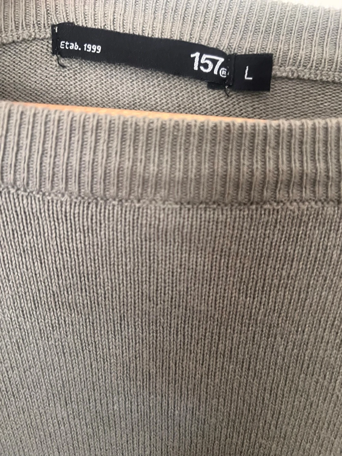 157 Sweatshirt - 1