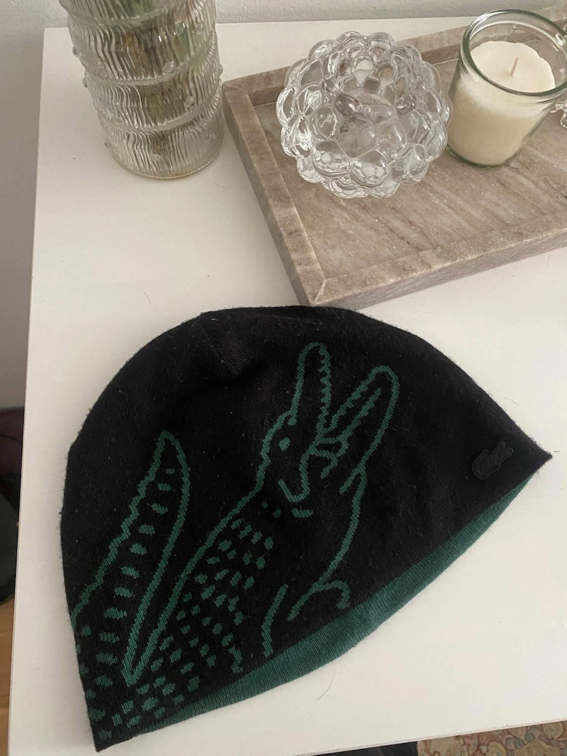 Vändbar mössa från Lacoste