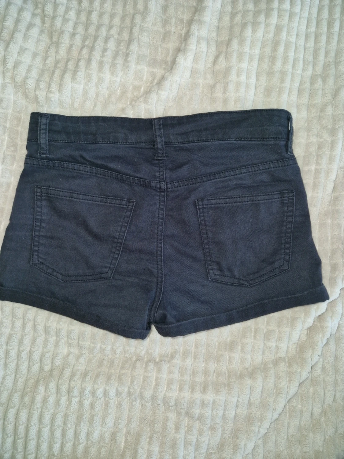 Låg midjade shorts från HM divided  - 1