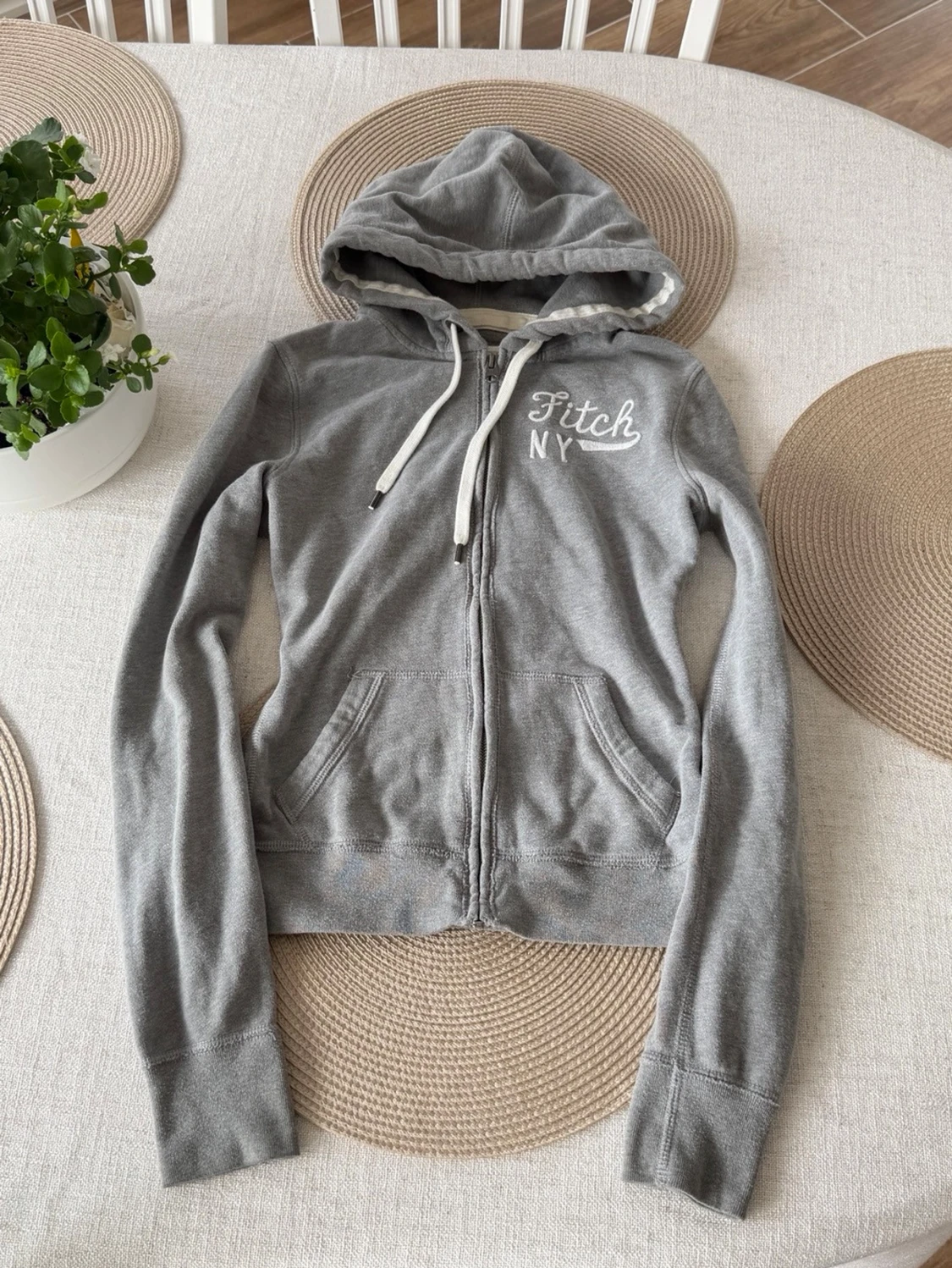 Abercrombie & fitch zip - 1