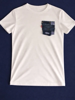 T shirt homemade - Vi t shirt med jeans ficka, distressad look