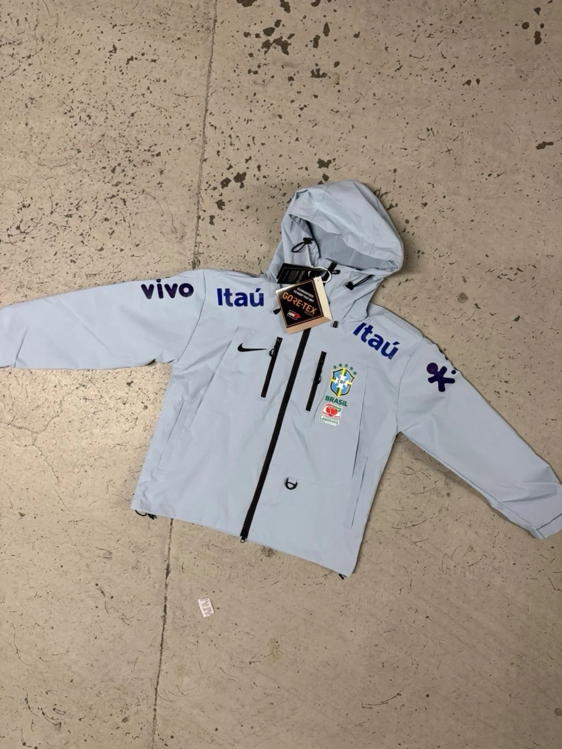 Nike Brasil vindjacka med huva