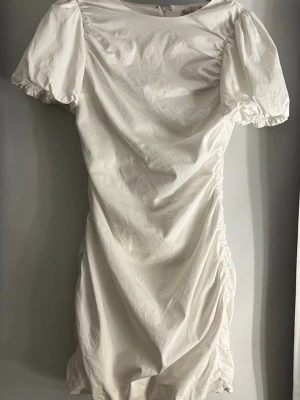 Klänning Nelly - Aldrig använt