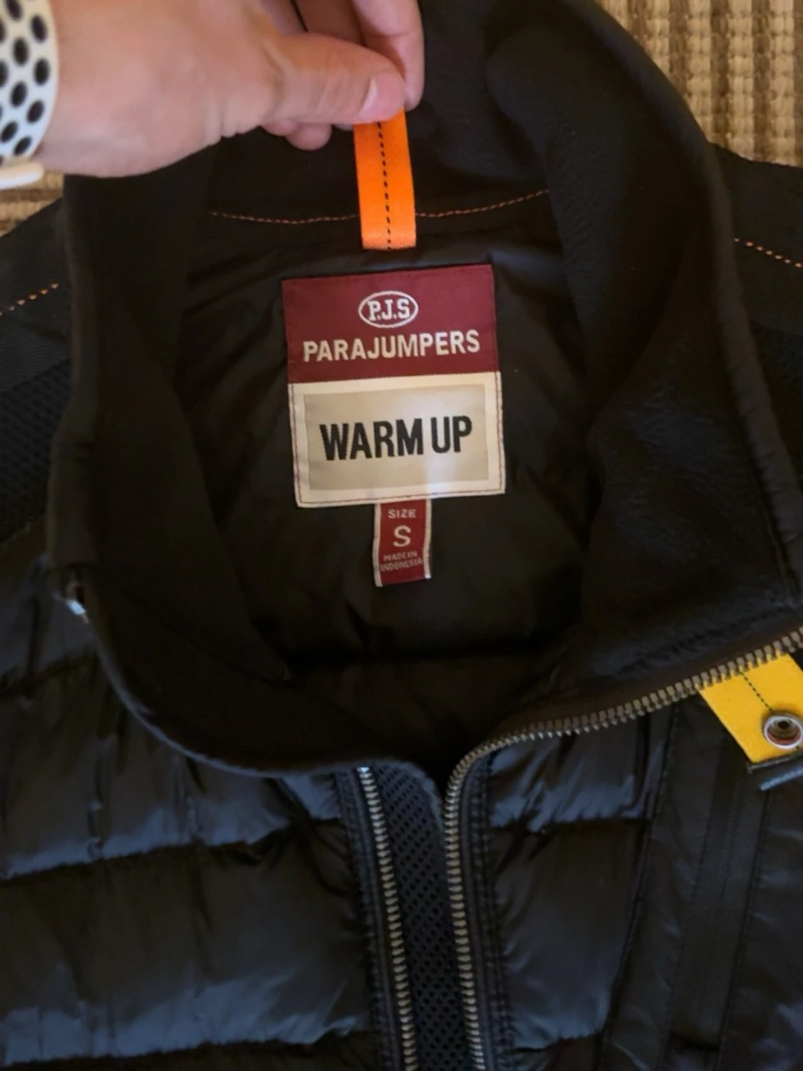 Svart dunväst från Parajumpers - 1