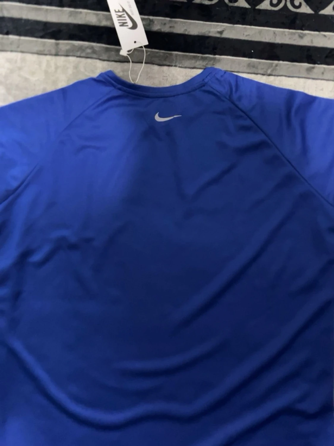 Blå Nike t-shirt i funktionsmaterial - 2