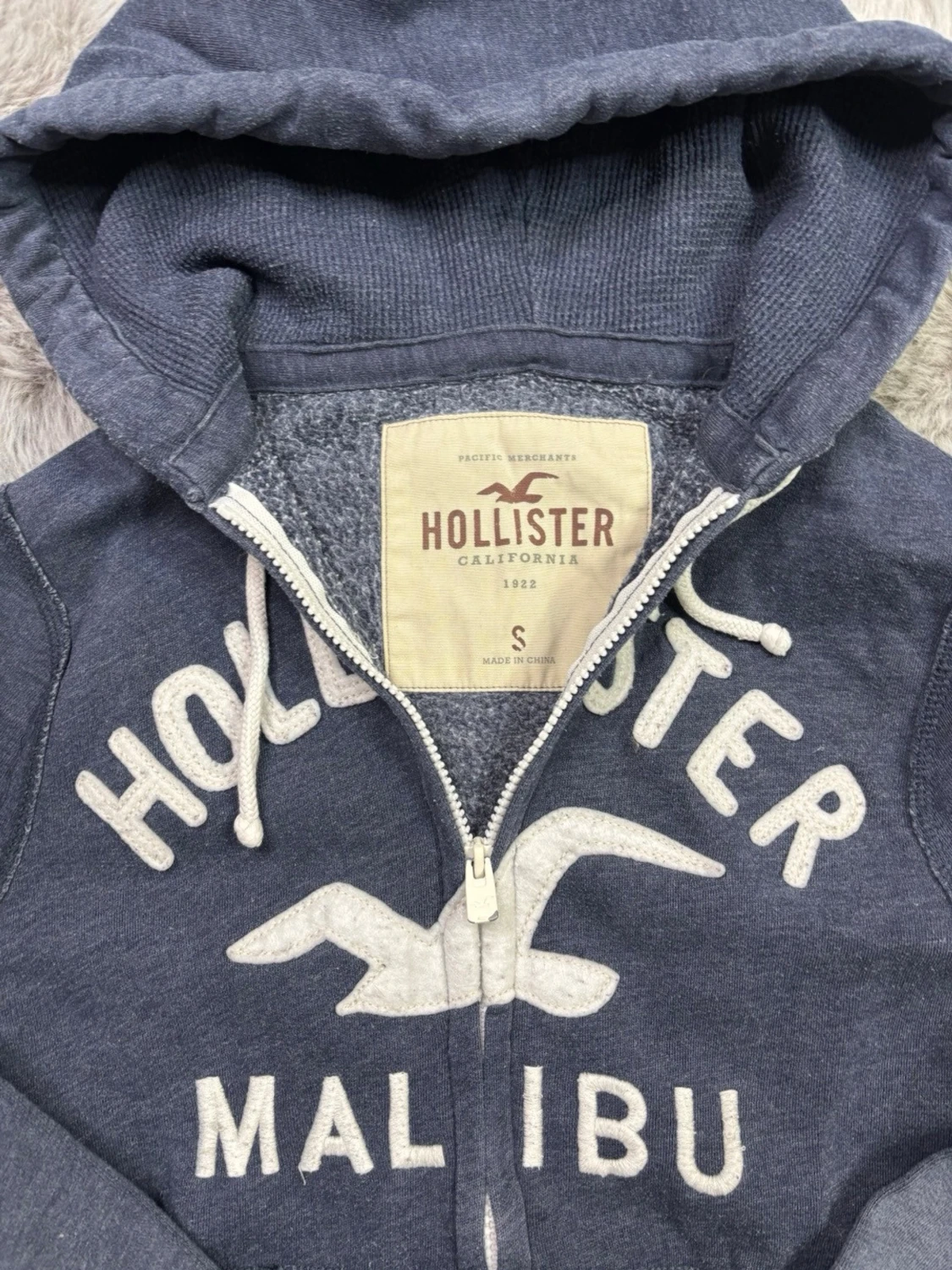 Hollister Hoodie - 2