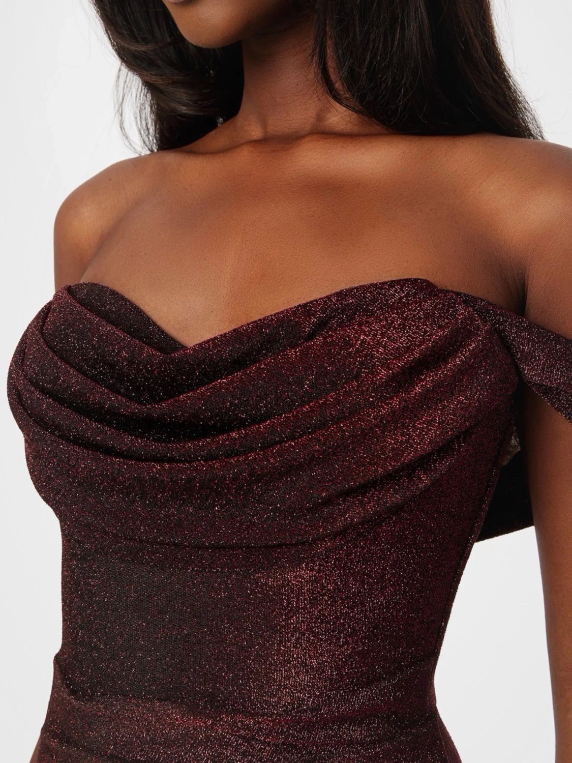 Vinröd glittrig långklänning - 2