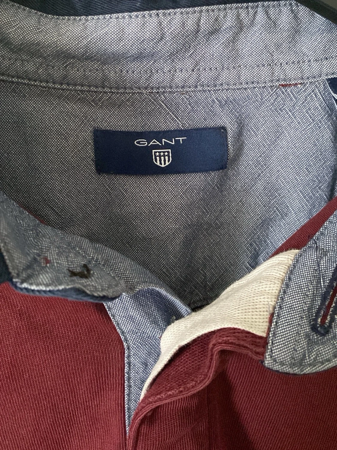 Vinröd långärmad skjorta från Gant - 3