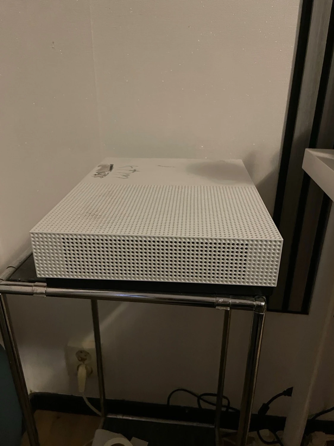 Xbox One S vit spelkonsol - 1