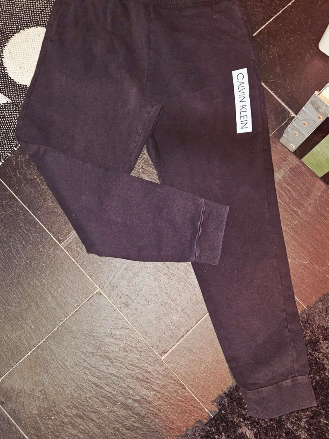 Svarta mjukisbyxor Calvin Klein - 1