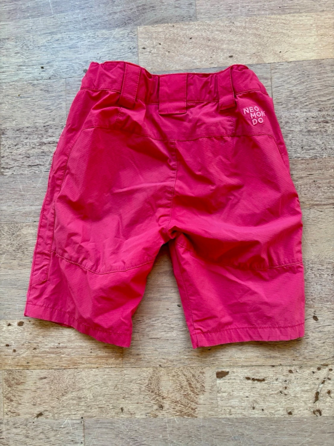 Rosa shorts från Neomondo - 1