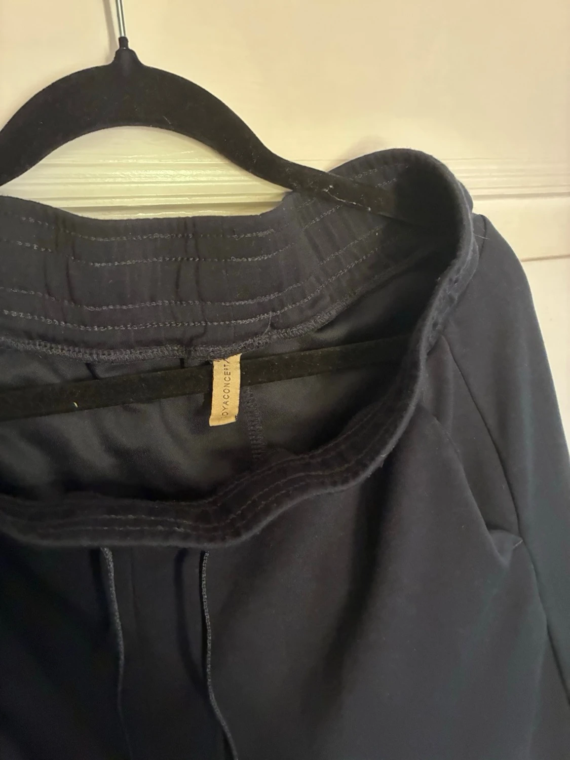 Mörkblå mjukisbyxor från Soyaconcept - 1