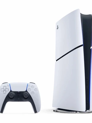 PlayStation 5 konsol med handkontroll - PlayStation 5 från Sony med futuristisk design i vit och svart plast. Konsolen har en stilren, böjd form och medföljer gör en matchande DualSense-handkontroll med blå LED-detaljer. Perfekt för gaming på nästa nivå med kraftfull prestanda och modern look.
