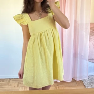 Klänning!  - Så snygg klänning så fin till sommaren☀️☀️☀️