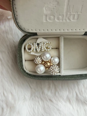 Ringar ioaku - Fina ringar från ioaku, helt nya, lappen kvar. Pris kan diskuteras💞Guld. Stora ringen kostade 700 ny