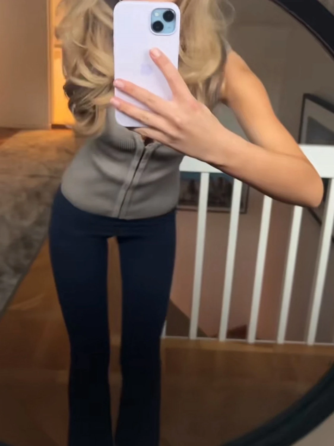 Beige ribbad polotopp med dragkedja💖💖 - 1