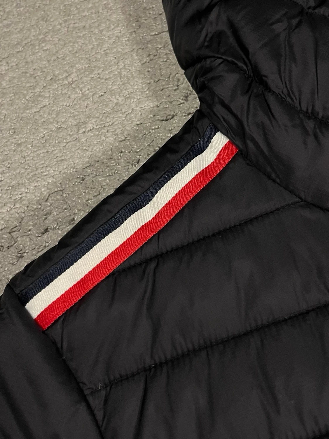 Svart dunjacka från Rossignol - 1