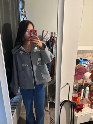 fin kappa - säljer denna fina kappan! skriv om ni undrar över något🥰 pris går att diskutera