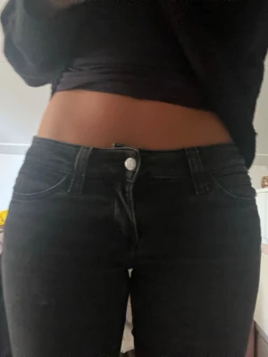 Cheap Monday jeans - Snygga jeans