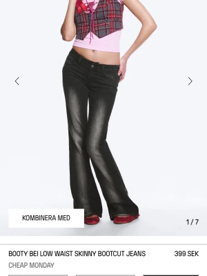 cheap monday-weekday - 28/30-passar mig som är ca 163cm lång. Kolla in min andra annons för mer info!