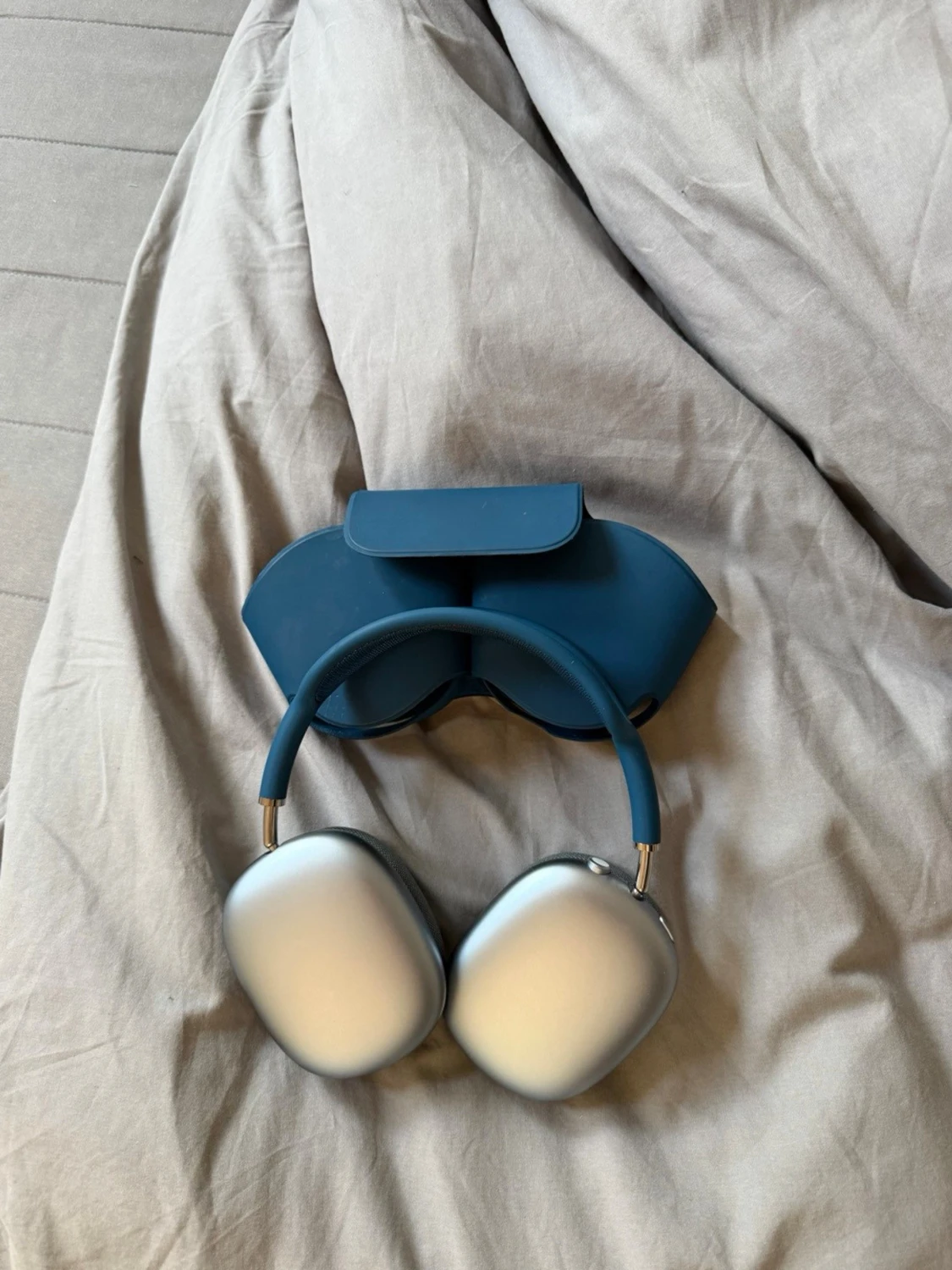 Apple AirPods Max blå over-ear hörlurar - 1