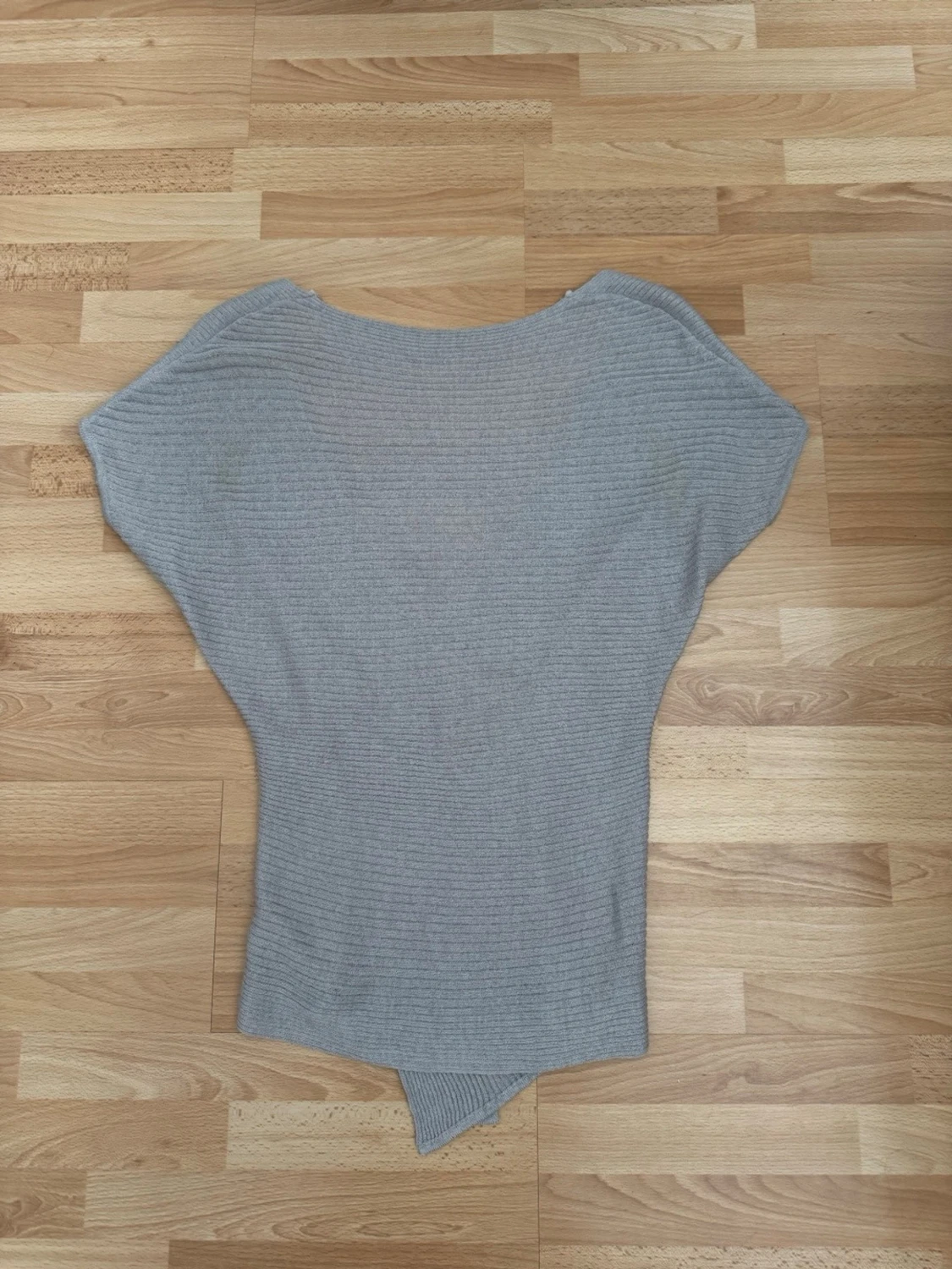 Grå topp - 4