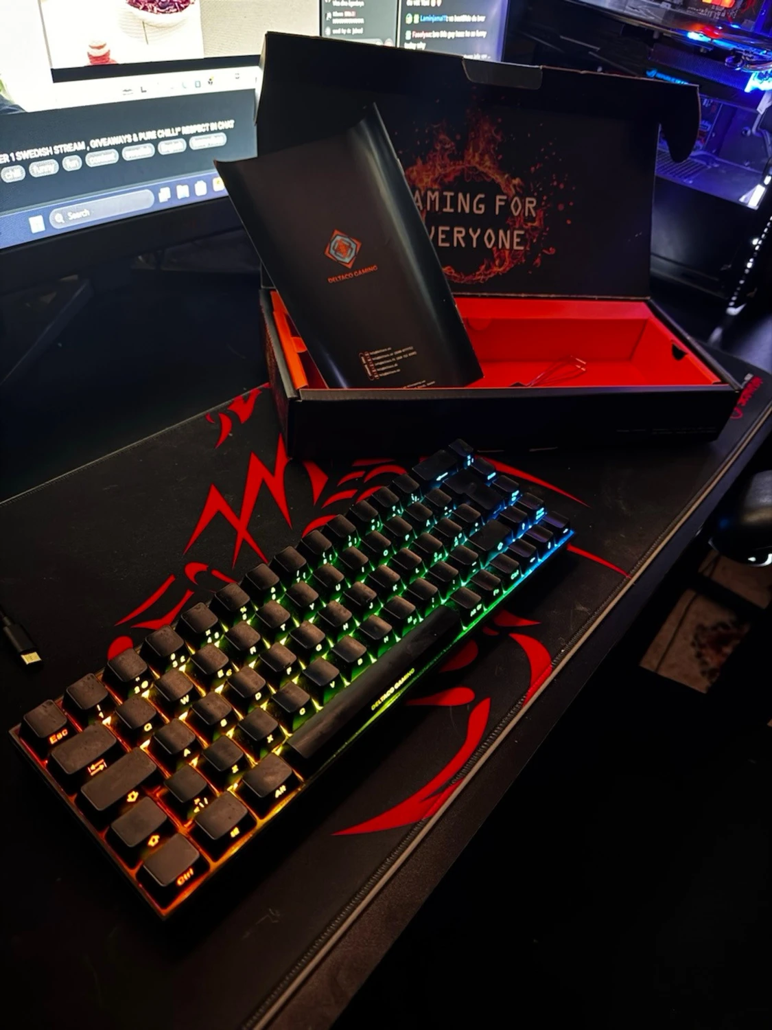 Deltaco trådlöst gamingtangentbord RGB