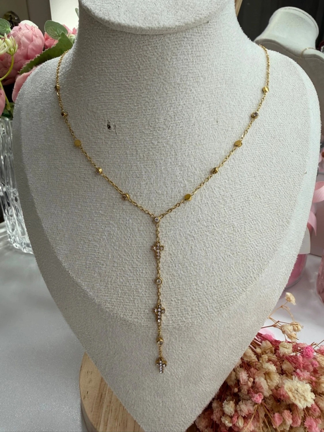 Y-format halsband i rostfritt stål – 18K guldpläterat