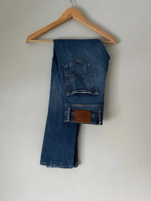 Blå Replay Grover jeans - Blå Replay Grover jeans | Storlek 30/32 | Grymt skick! 