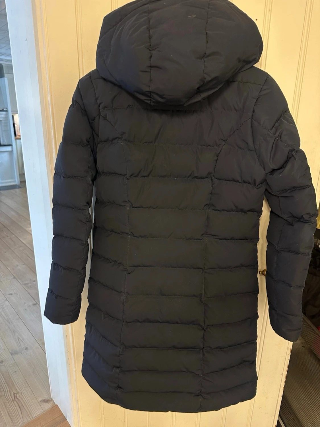 Marinblå lång dunjacka - 1