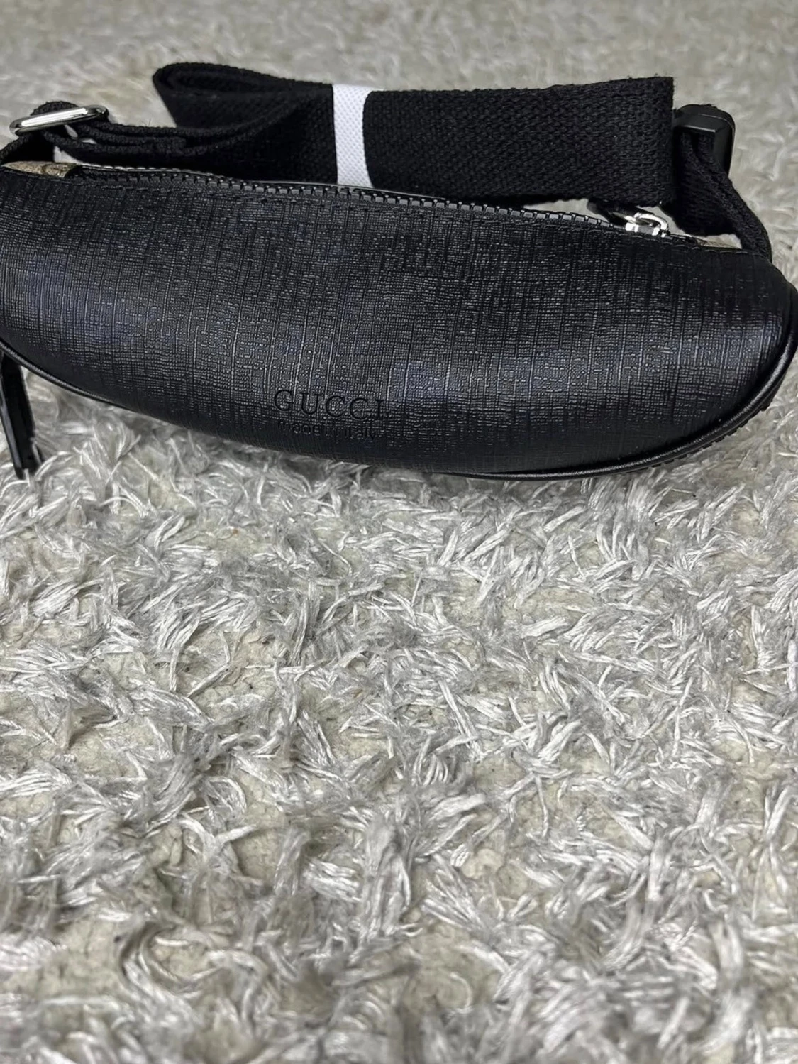 Gucci axelväska med monogram - 1