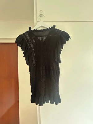 Svart topp från zara - Snygg svart blus 🩷