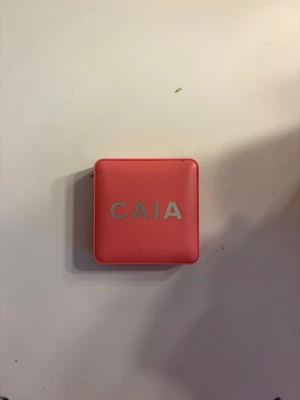 Caia blush cake pop - En Caia blush i färgen cake pop, använd fåtal gånger