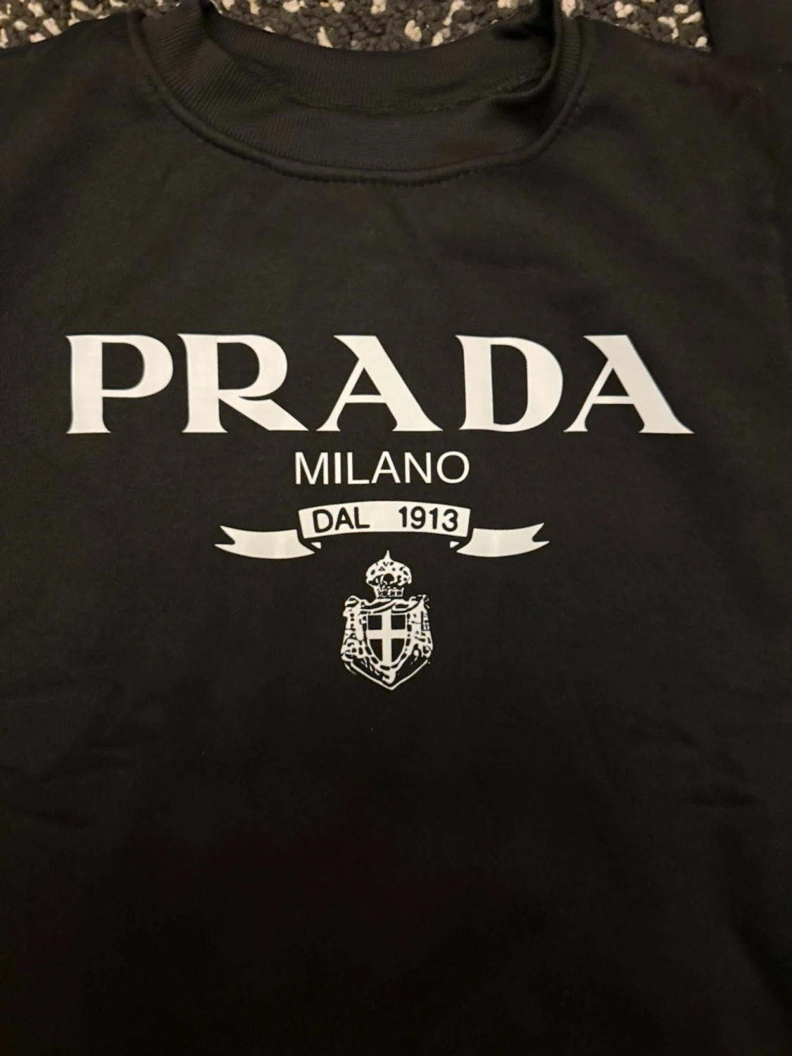 Svart sweatshirt från Prada - 2