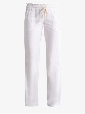 Vita linnebyxor roxy - Interessekoll på mina vita linnebyxor från roxy! De är välanvända men i bra skick! Säljer för att de blivit lite för små. Väldigt bra i längden för mig som är 172!