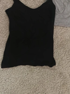 linnen - säljer 3st linnen från lager 157 i storlek s, 3st för 60kr eller 1 för 25kr💕🥰