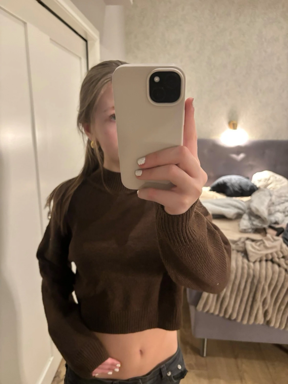 Brun croppad stickad tröja