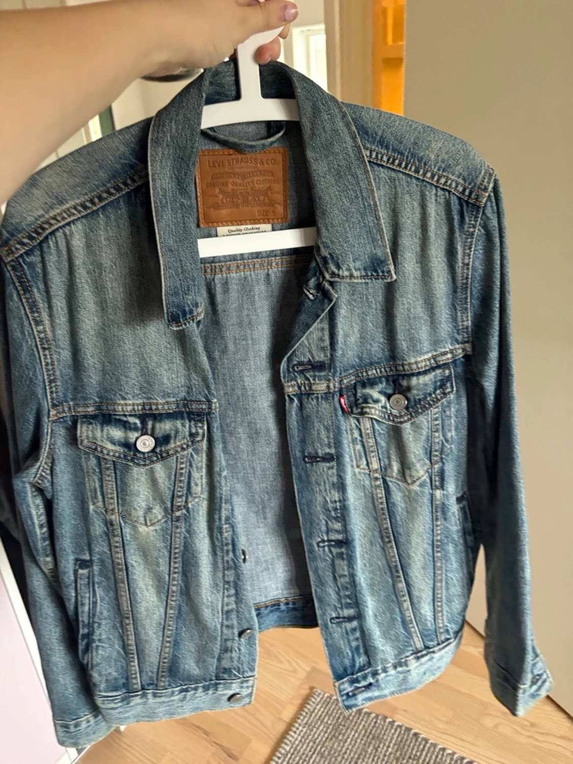 Klassisk blå Levi's jeansjacka 👖 - 1