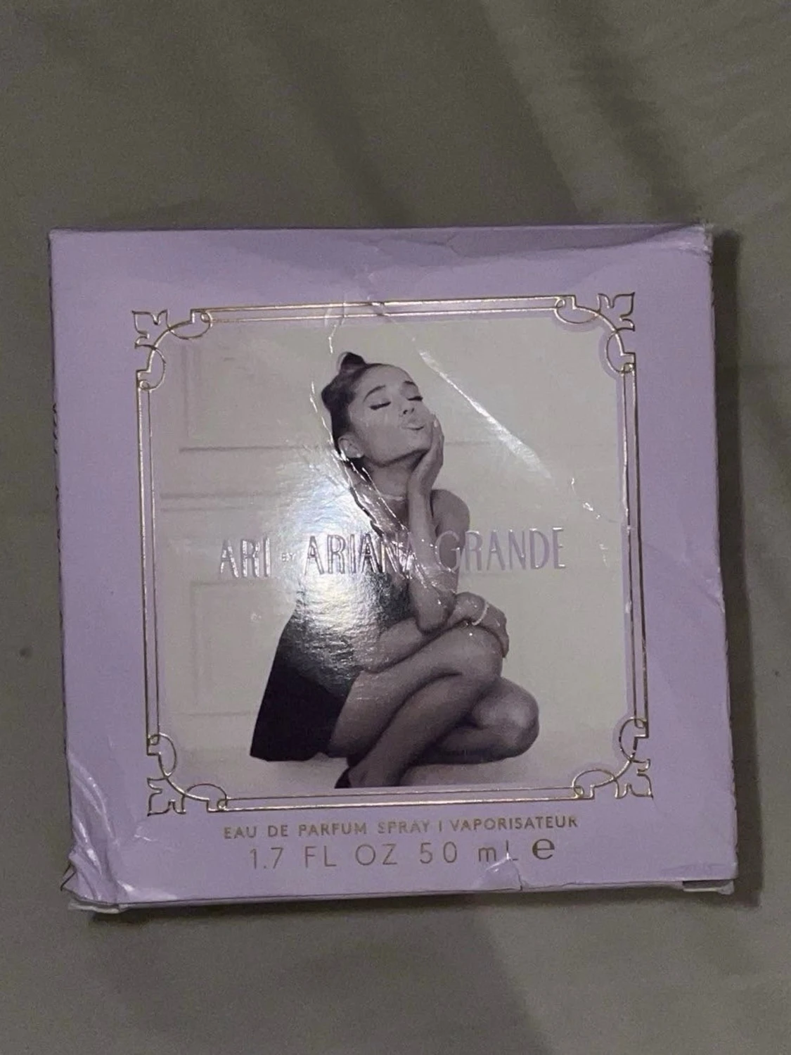 Ari Eau de Parfum från Ariana Grande