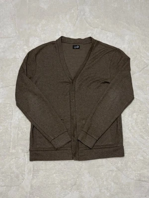 Cheap Monday kofta - Brun kofta från Cheap Monday, mycket bra skick