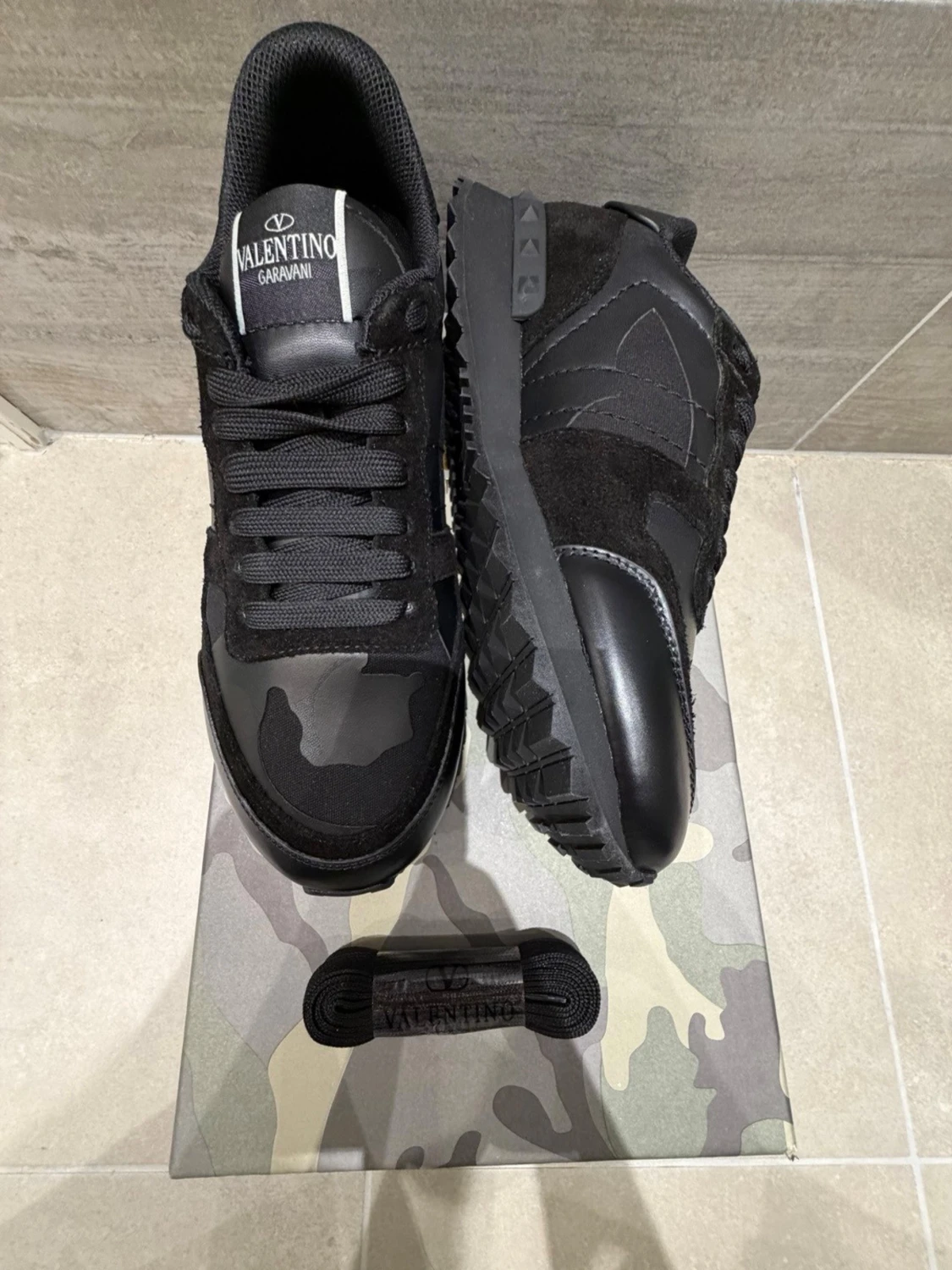 Valentino rockrunners  - 1