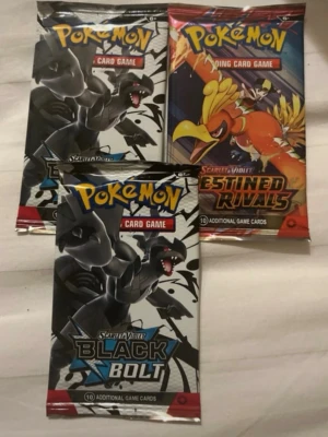 Pokemon pack - Säljer 3 oöppnade pack har köpt dom i thailand skriv gärna inann köp för mer frågor ser äkta ut.