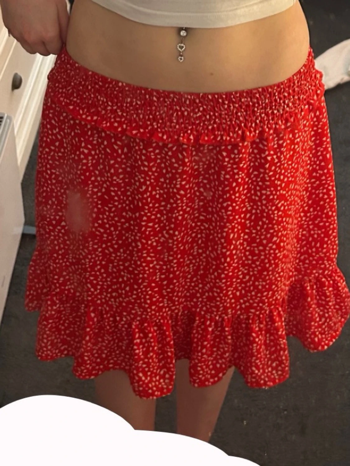 Röd kort/lång kjol  - 2