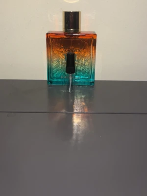 Rayhaan tropical vibe sample 3ml - Rayhaan tropical vibe sample 3ml.