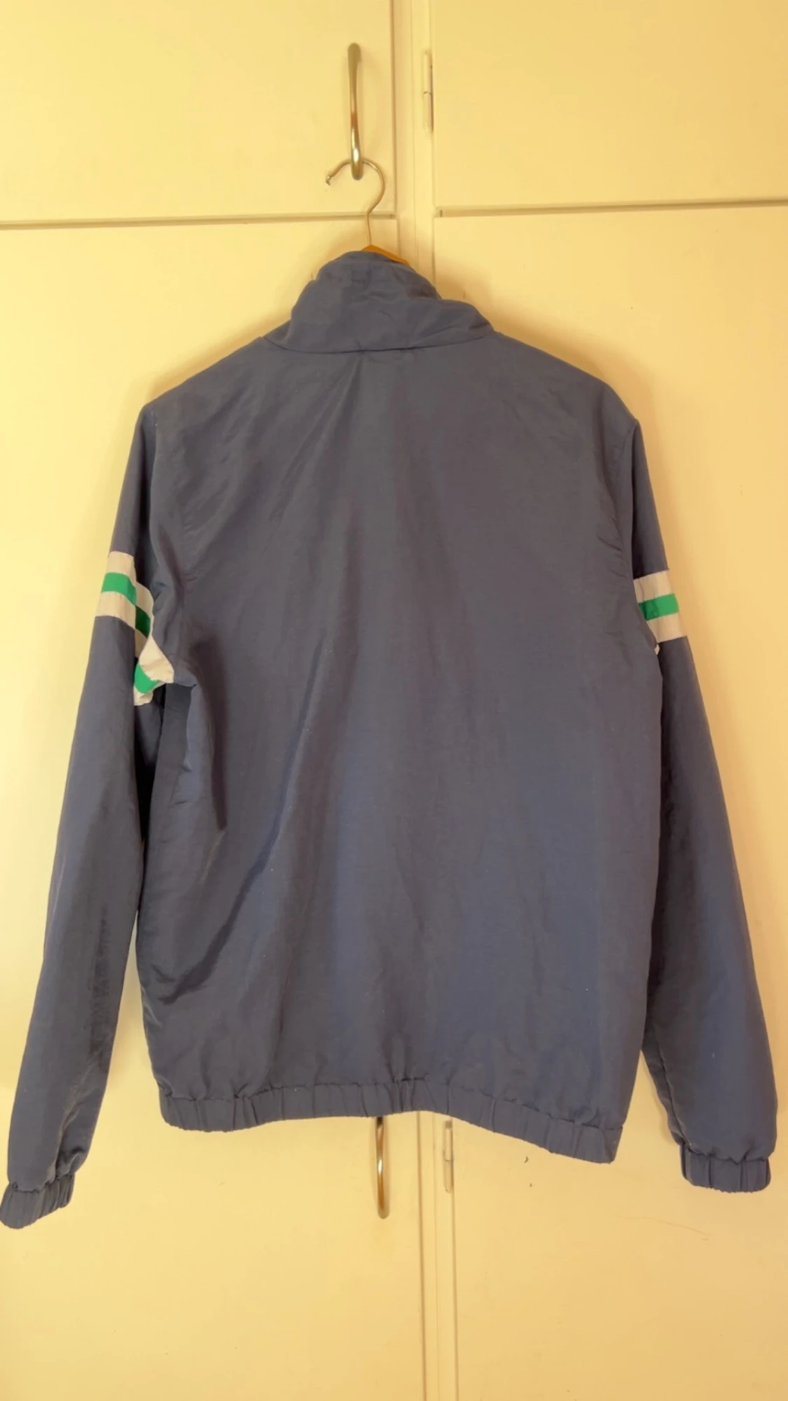 Blå vindjacka från Ellesse - 1