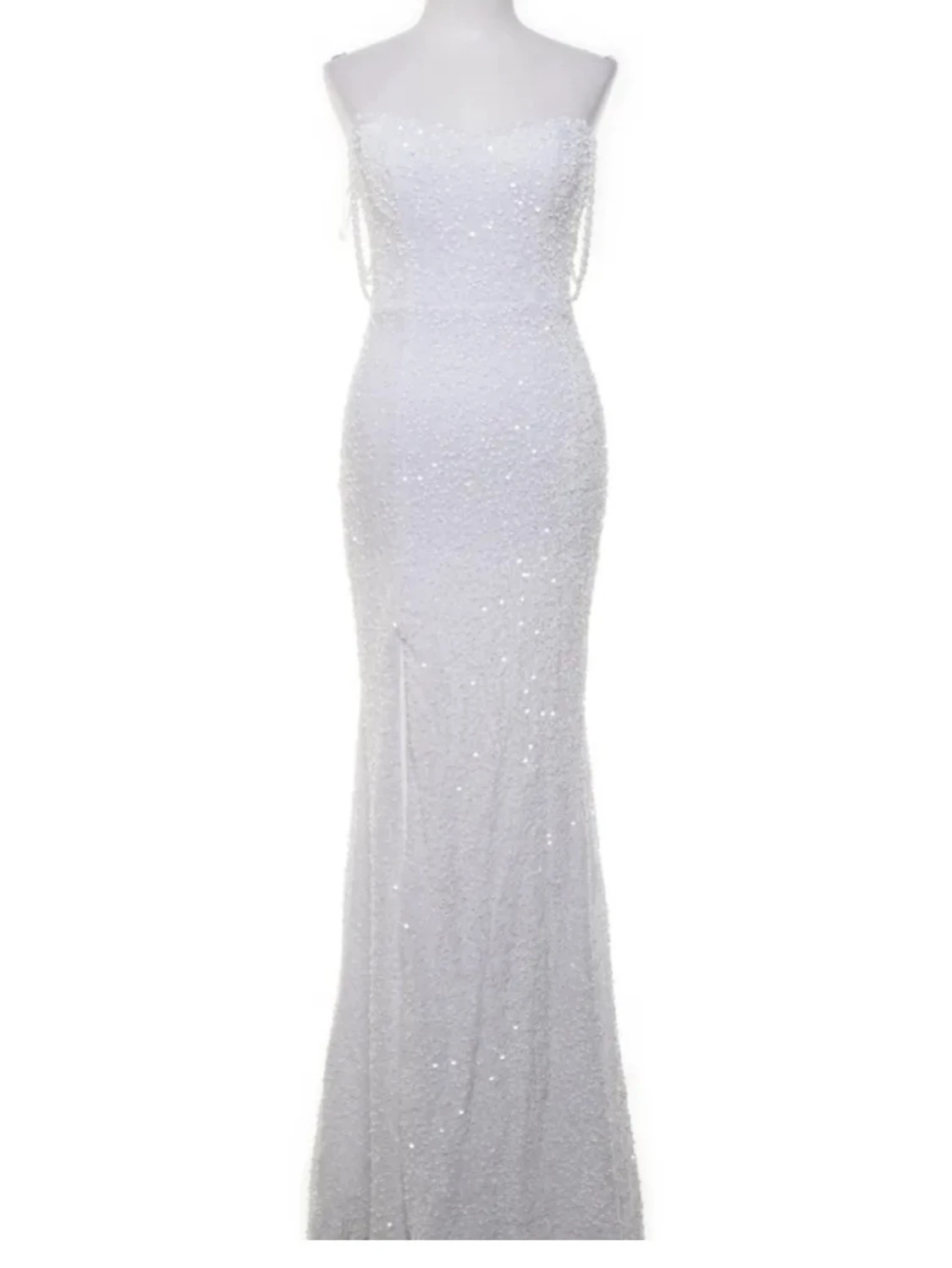 Glittrig balklänning