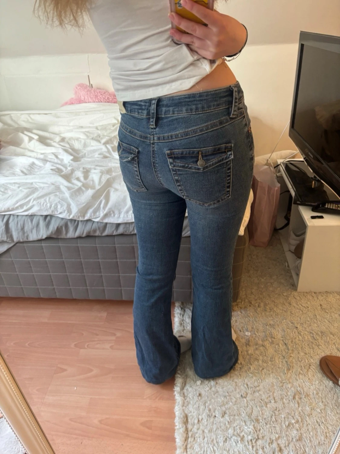 Blå bootcut jeans med låg midja - 1