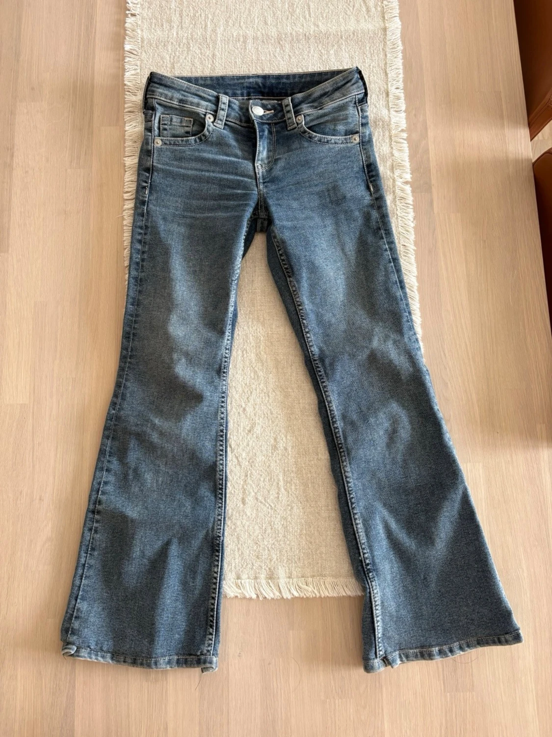Dam blå flare low waist jeans  - 1