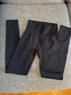 Aim'n shape tights  - Den är i nyskick! 